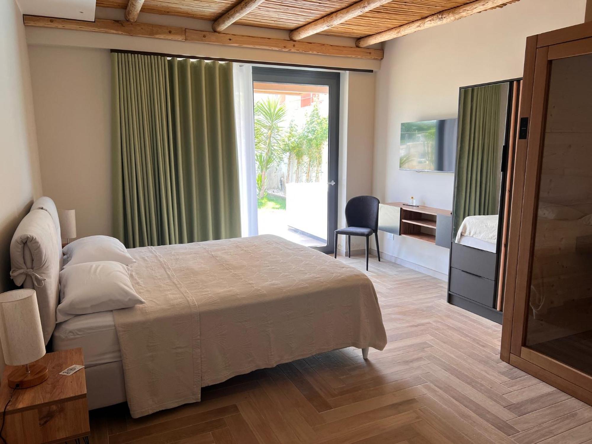Shah Rooms&Relax Taranto Exterior foto